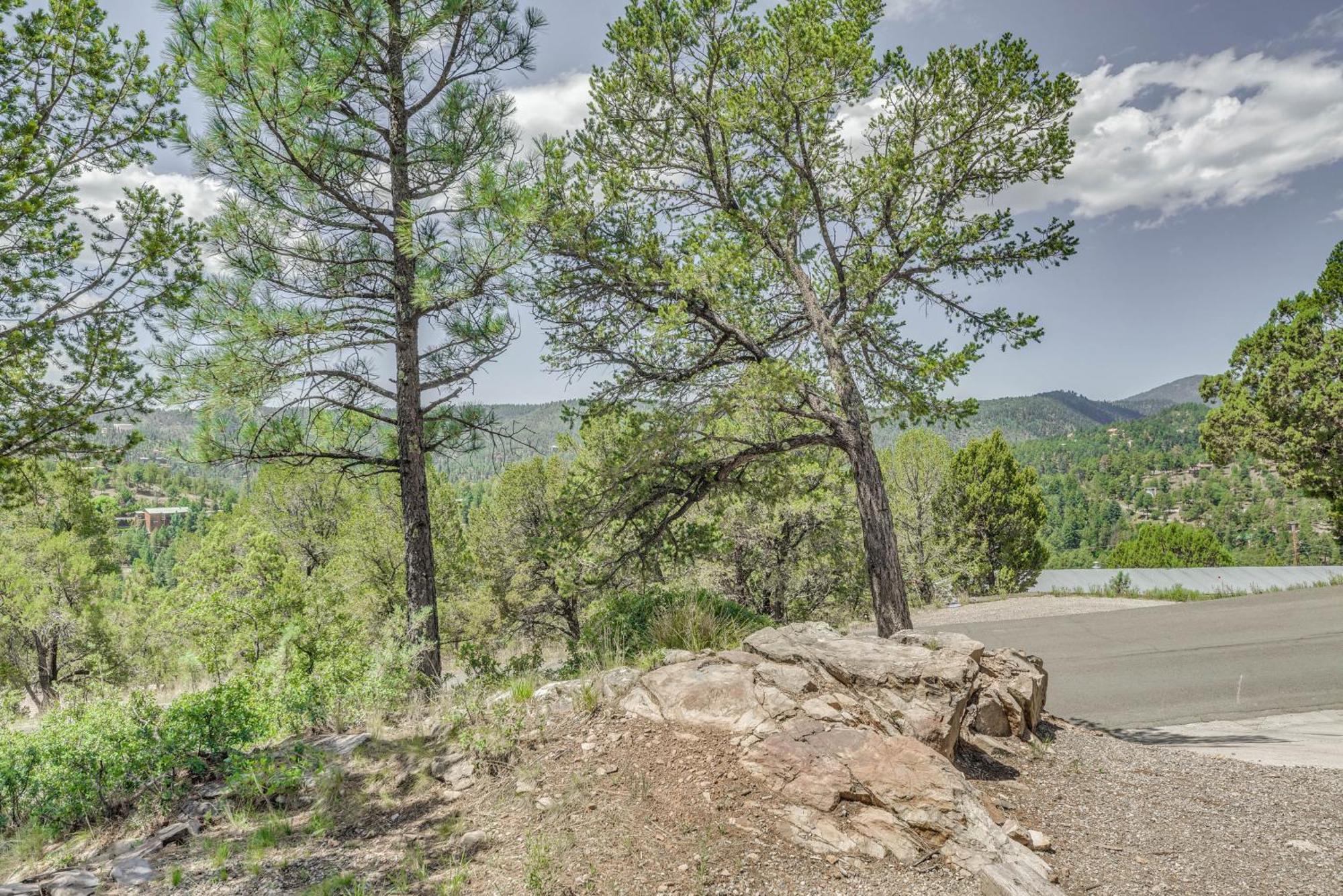 Hillside Haven With Deck Less Than 2 Miles To Dwtn Ruidoso! 外观 照片
