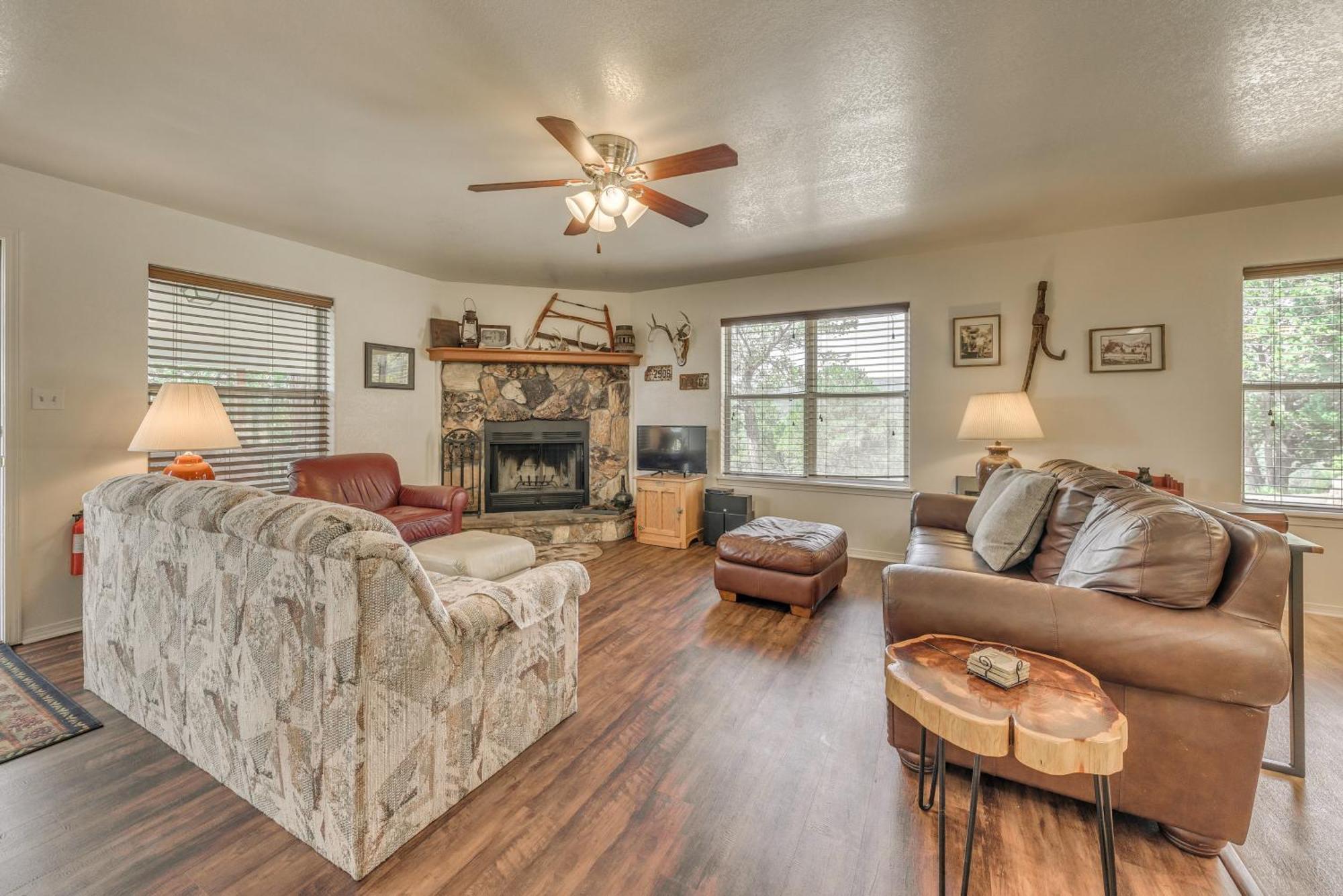 Hillside Haven With Deck Less Than 2 Miles To Dwtn Ruidoso! 外观 照片
